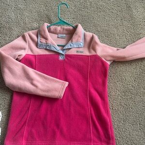 Columbia sweatshirt
